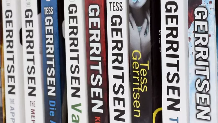 tess gerritsen books in order